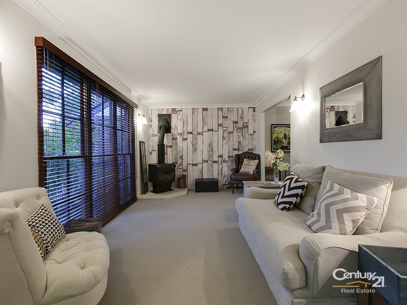 2 Glencloy Street, Ferny Grove QLD 4055