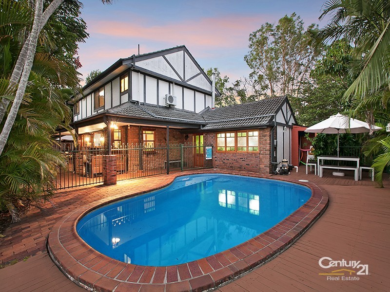 2 Glencloy Street, Ferny Grove QLD 4055