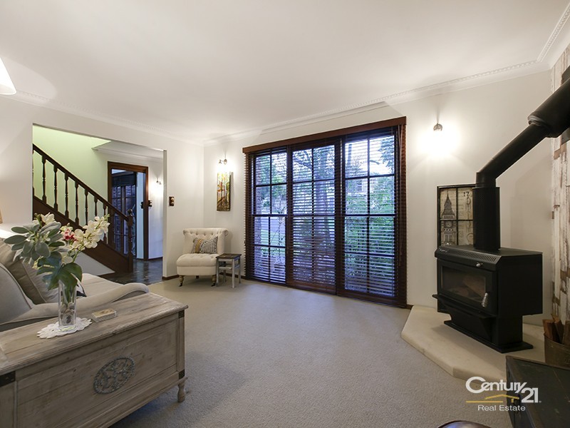 2 Glencloy Street, Ferny Grove QLD 4055