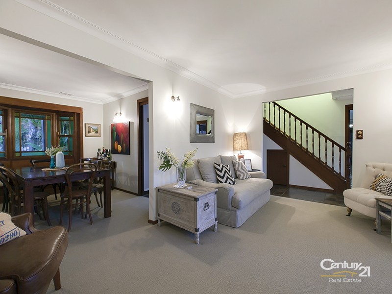 2 Glencloy Street, Ferny Grove QLD 4055
