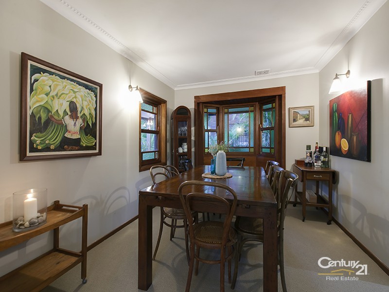 2 Glencloy Street, Ferny Grove QLD 4055