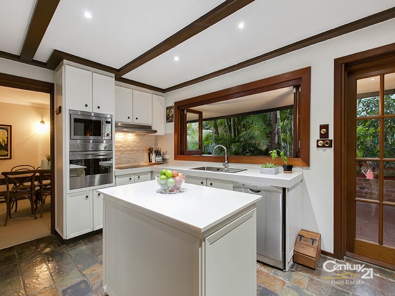 2 Glencloy Street, Ferny Grove QLD 4055