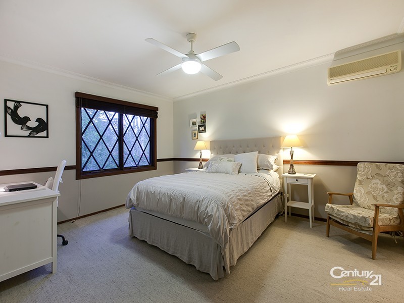 2 Glencloy Street, Ferny Grove QLD 4055