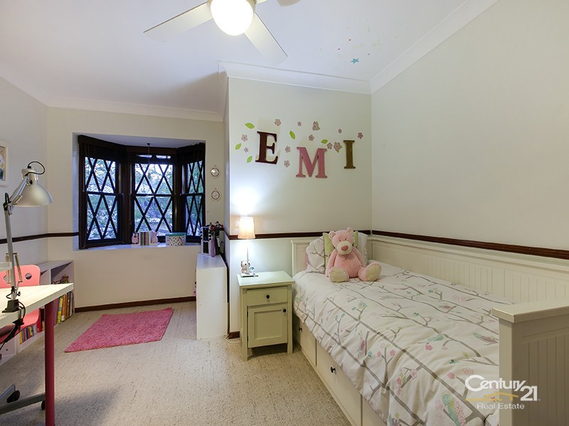 2 Glencloy Street, Ferny Grove QLD 4055