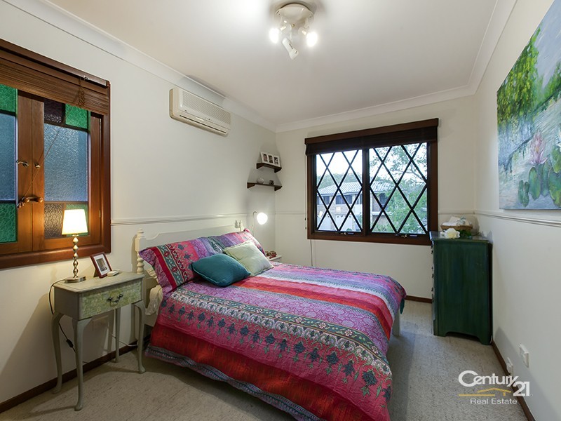2 Glencloy Street, Ferny Grove QLD 4055