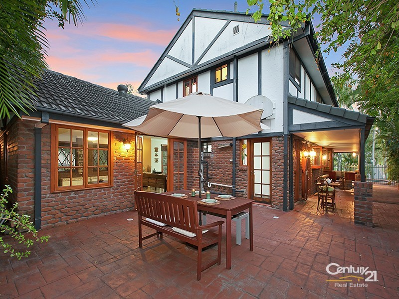 2 Glencloy Street, Ferny Grove QLD 4055