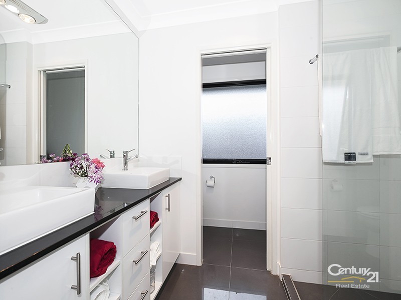 13 Goshawk Street, Upper Kedron QLD 4055