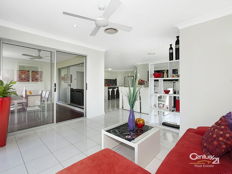 30 Egret Street, Upper Kedron QLD 4055