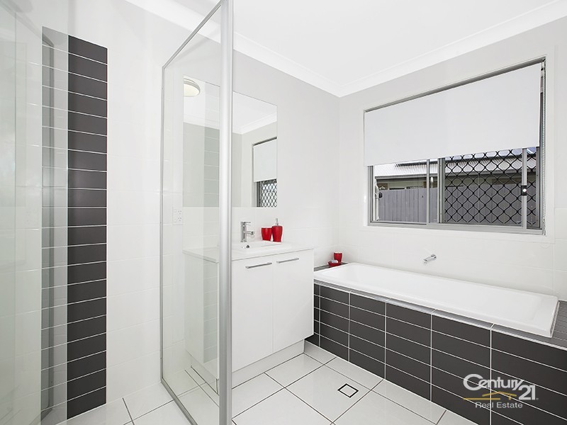 30 Egret Street, Upper Kedron QLD 4055