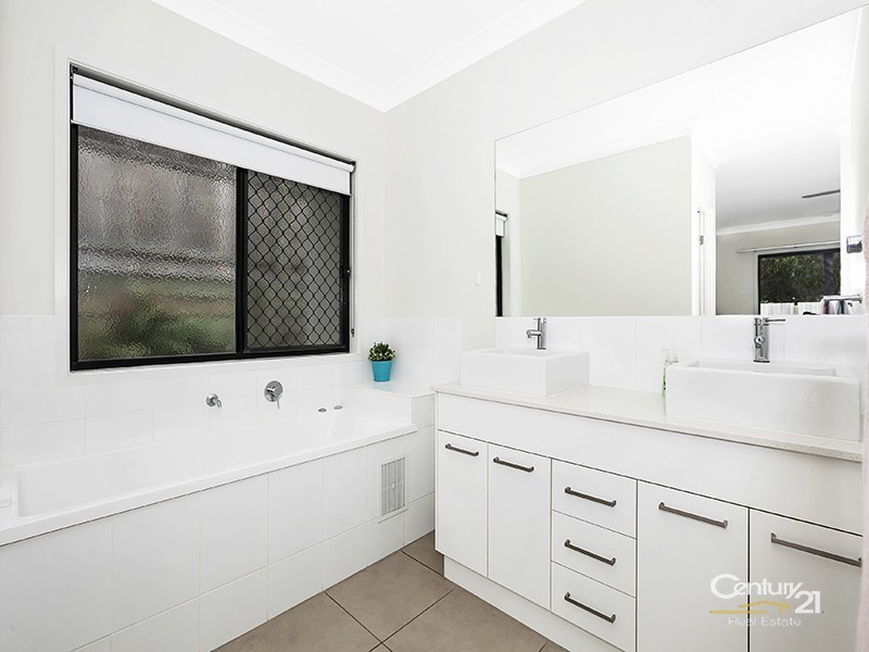 12 Goshawk Street, Upper Kedron QLD 4055