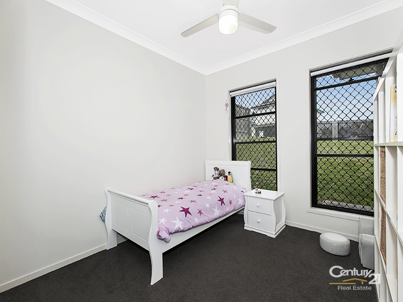 12 Goshawk Street, Upper Kedron QLD 4055