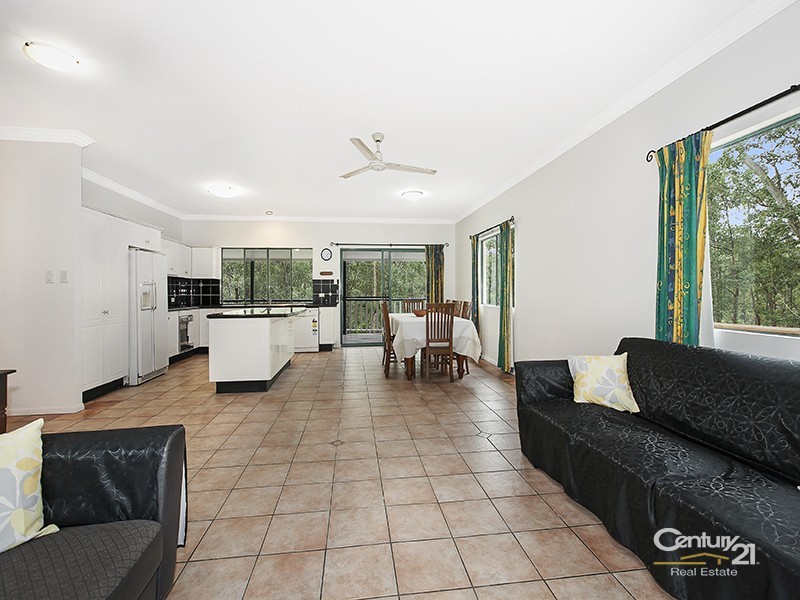1/201 Lanita Road, Ferny Hills QLD 4055