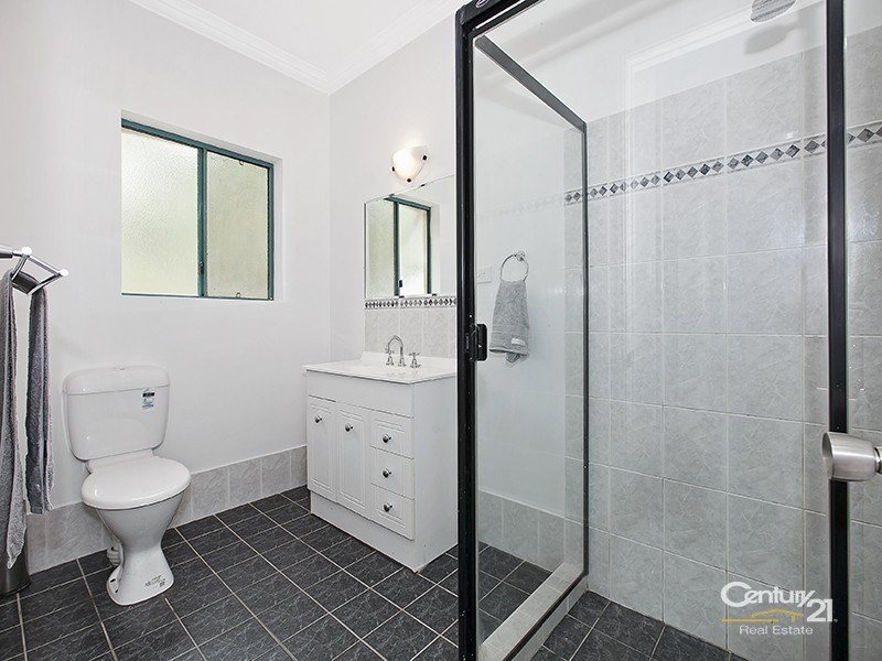 1/201 Lanita Road, Ferny Hills QLD 4055