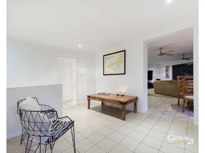 36 Prospect Place, Upper Kedron QLD 4055