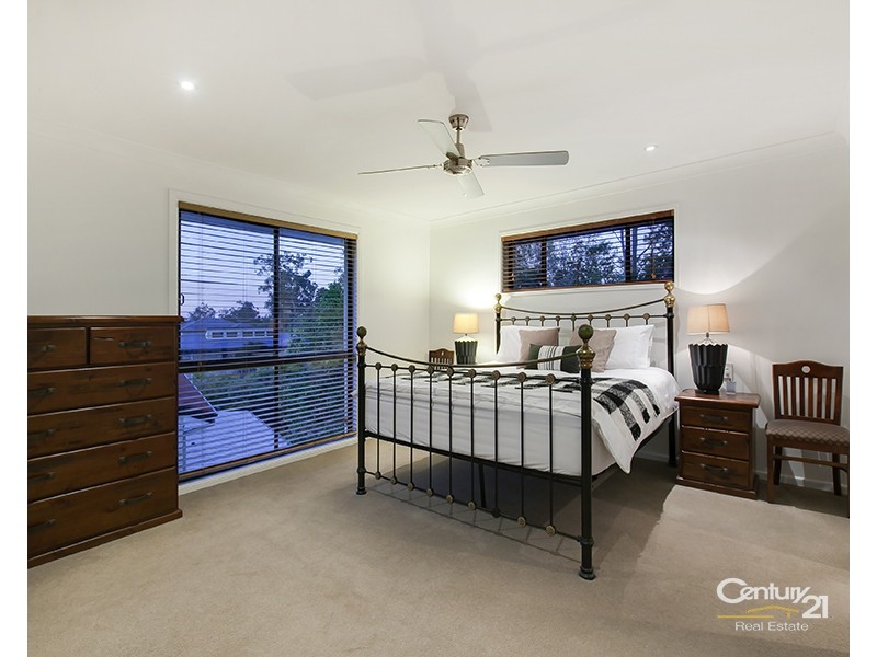 36 Prospect Place, Upper Kedron QLD 4055