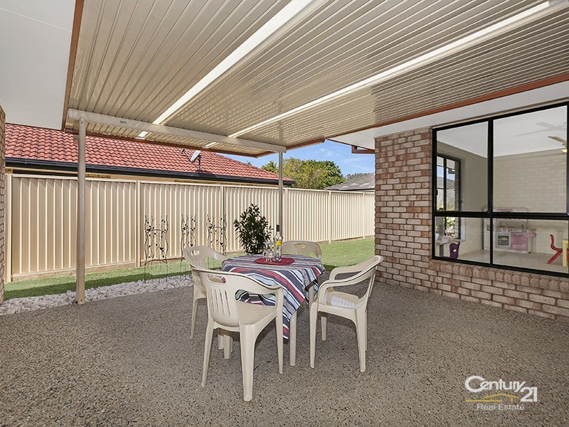 82 Charolais Crescent, Upper Kedron QLD 4055