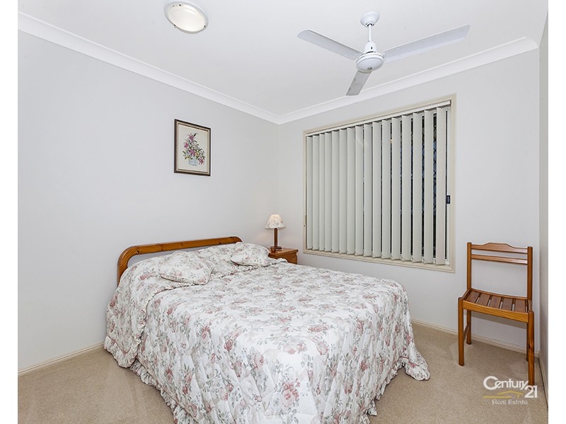 61  Selkirk Crescent, Upper Kedron QLD 4055