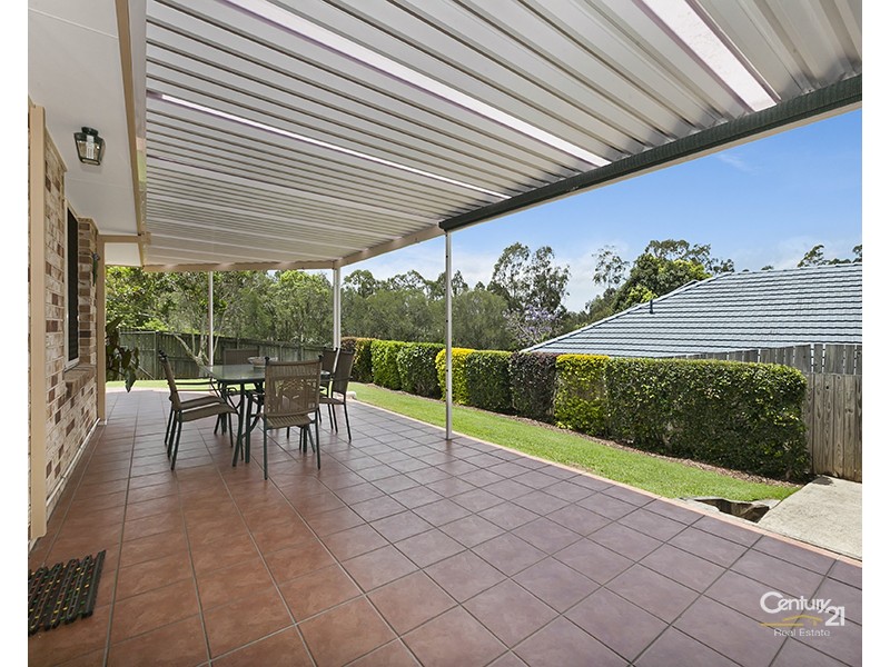 61  Selkirk Crescent, Upper Kedron QLD 4055