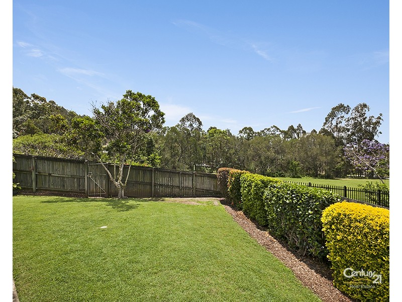 61  Selkirk Crescent, Upper Kedron QLD 4055