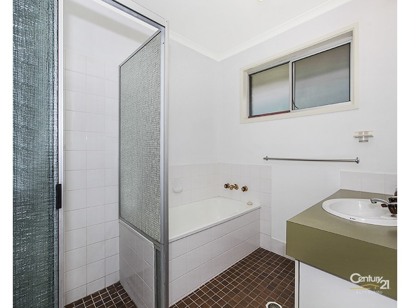 74 Archdale Road, Ferny Grove QLD 4055