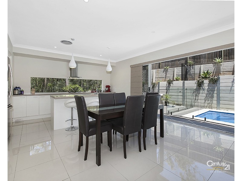 27 Wagtail Street, Upper Kedron QLD 4055