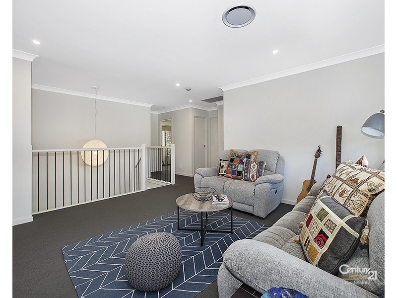 27 Wagtail Street, Upper Kedron QLD 4055