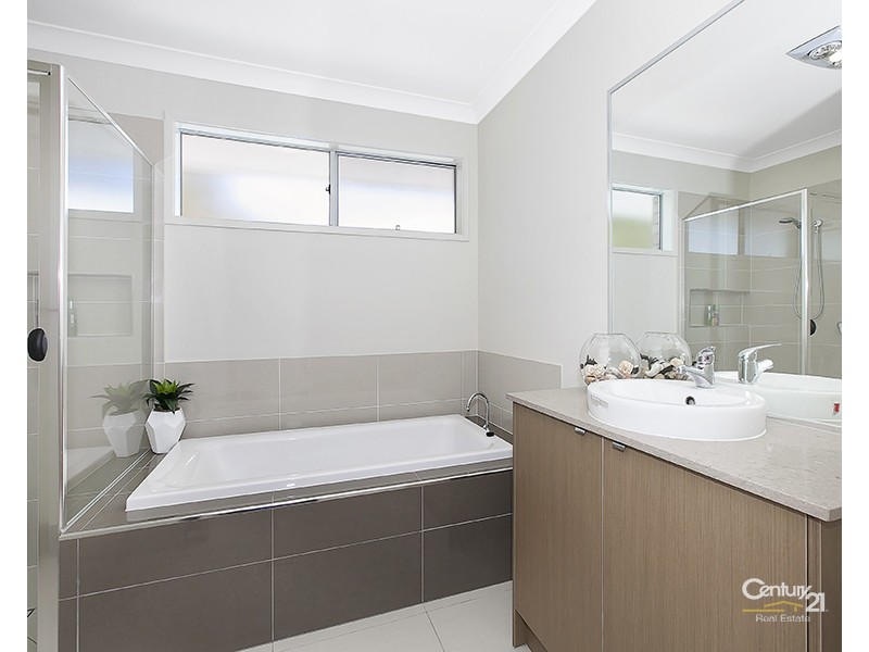 27 Wagtail Street, Upper Kedron QLD 4055