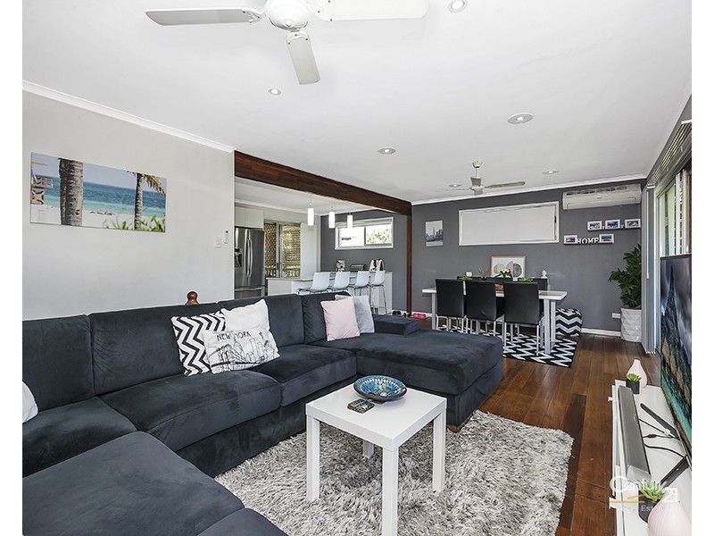 38 Leckmy Street, Ferny Grove QLD 4055