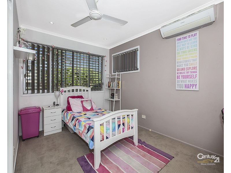 38 Leckmy Street, Ferny Grove QLD 4055