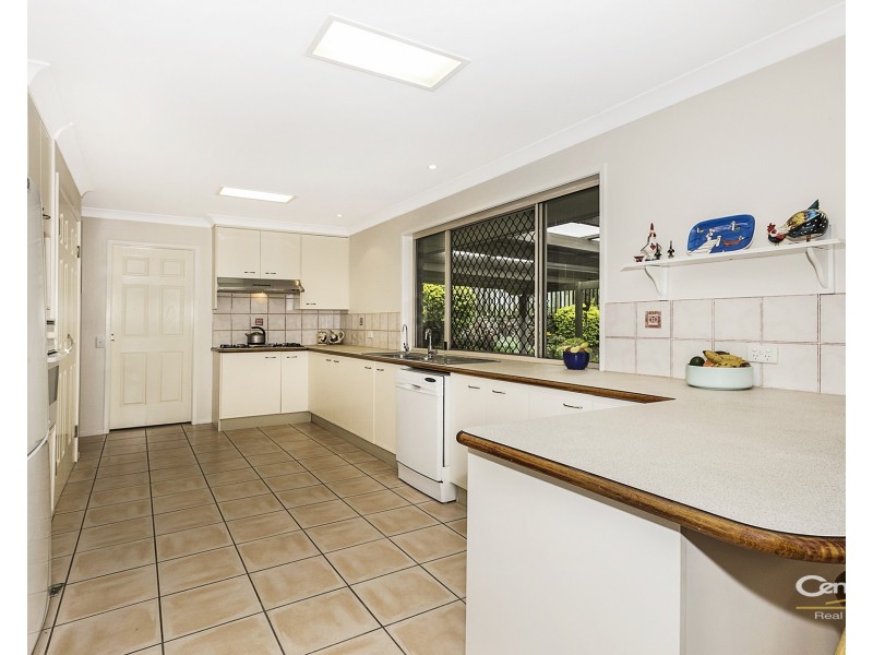 17 Carolyn Place, Ferny Grove QLD 4055