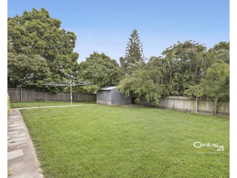 19 Mullacor Street, Ferny Grove QLD 4055