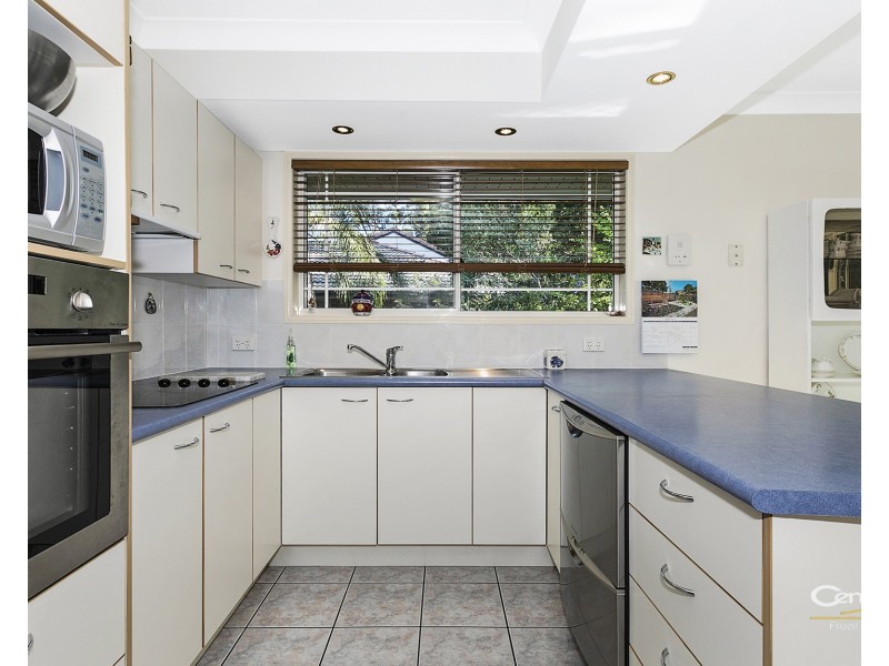 4/48 Leatherwood Drive, Arana Hills QLD 4054