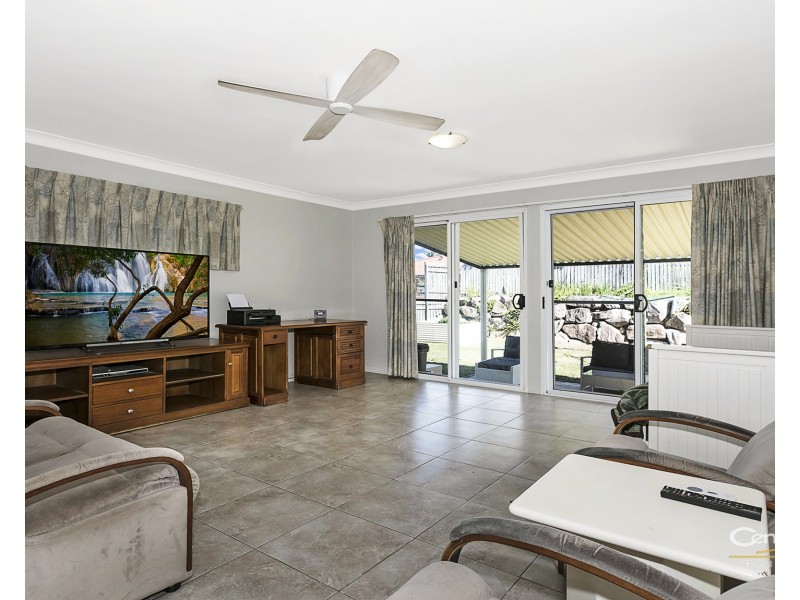 7 Inverness Street, Upper Kedron QLD 4055