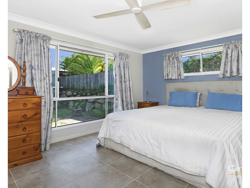 7 Inverness Street, Upper Kedron QLD 4055