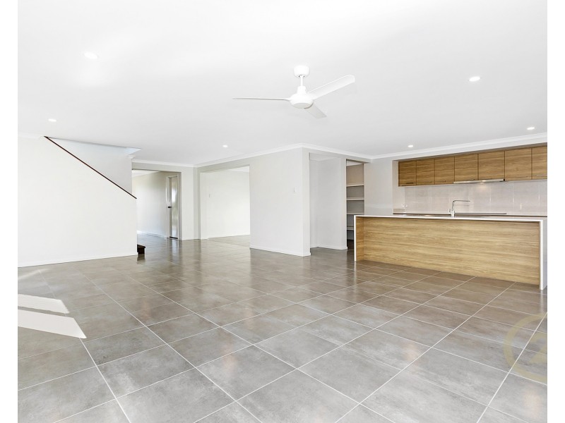 26 Brockman Drive, Upper Kedron QLD 4055
