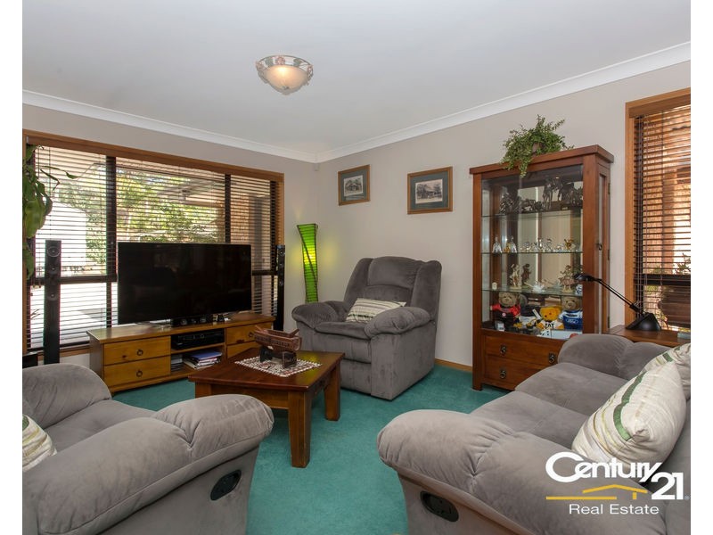 233 Lanita Road, Ferny Hills QLD 4055