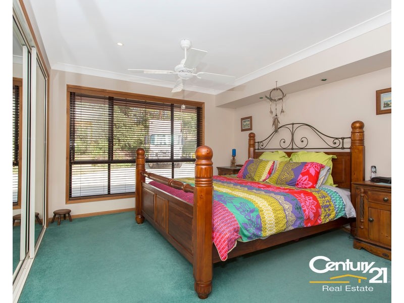 233 Lanita Road, Ferny Hills QLD 4055