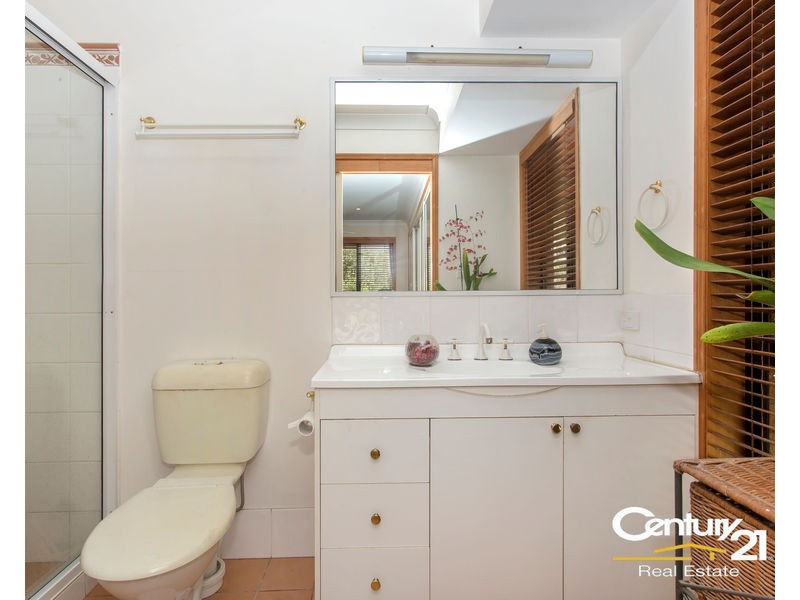 233 Lanita Road, Ferny Hills QLD 4055