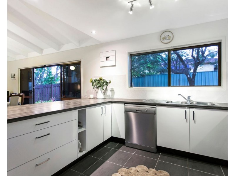 12 Kanturk Street, Ferny Grove QLD 4055