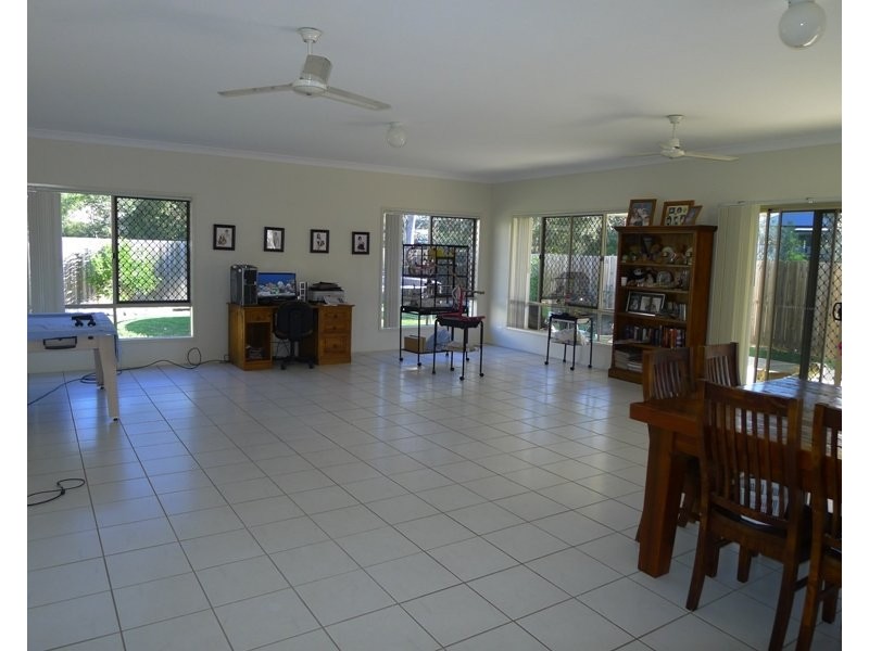 272 Levitt Road, Upper Kedron QLD 4055