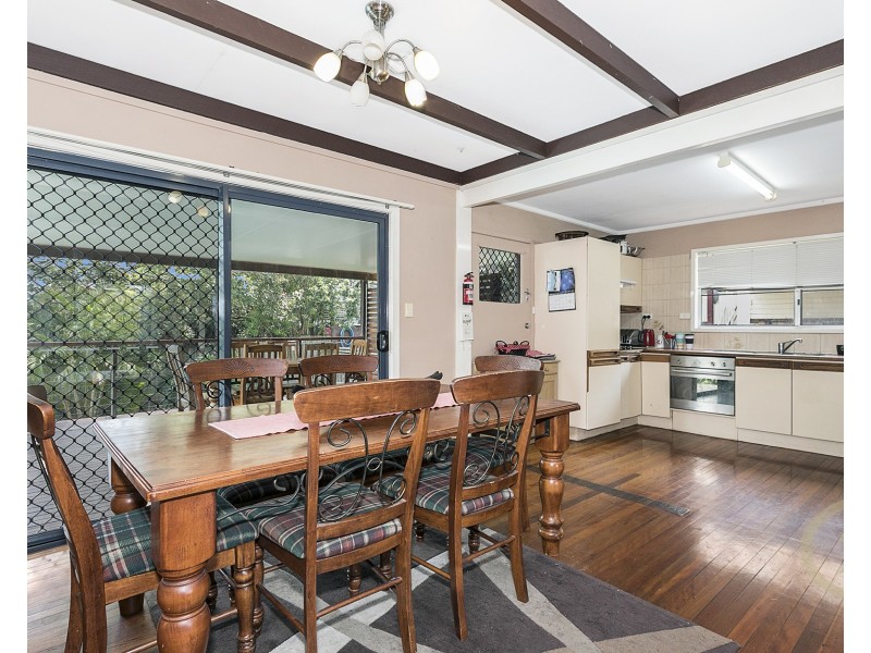 36 Gordon Road, Ferny Hills QLD 4055