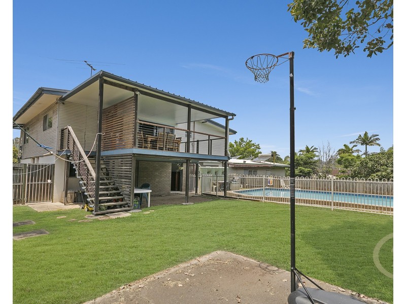 36 Gordon Road, Ferny Hills QLD 4055