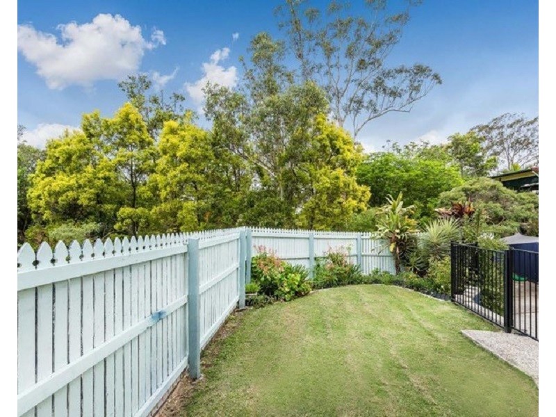 903 South Pine Road, Everton Park QLD 4053