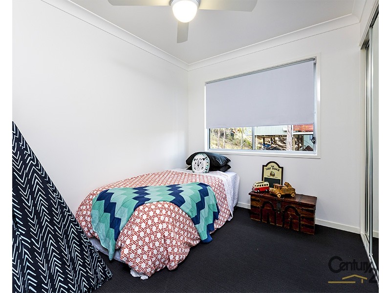 18 Outlook Terrace, Ferny Grove QLD 4055