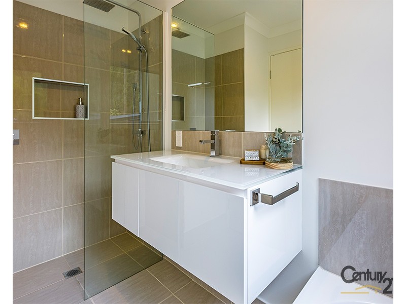 18 Outlook Terrace, Ferny Grove QLD 4055