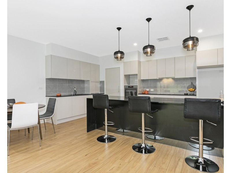 22 Naturesque Close, Mitchelton QLD 4053