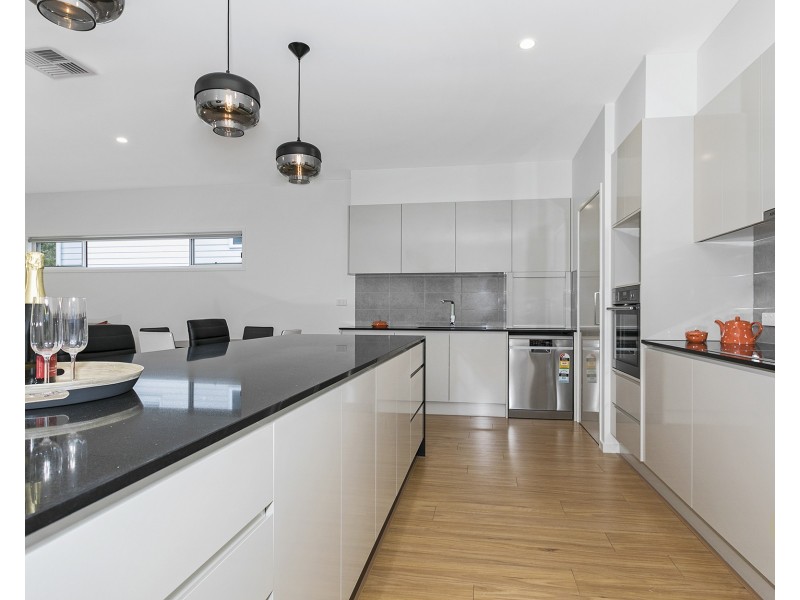 22 Naturesque Close, Mitchelton QLD 4053