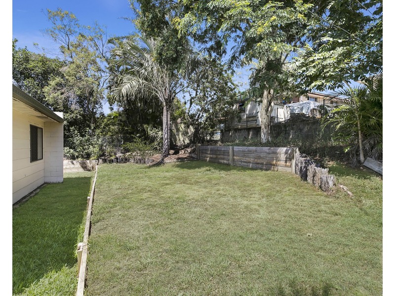 8  Bunowen Street, Ferny Grove QLD 4055