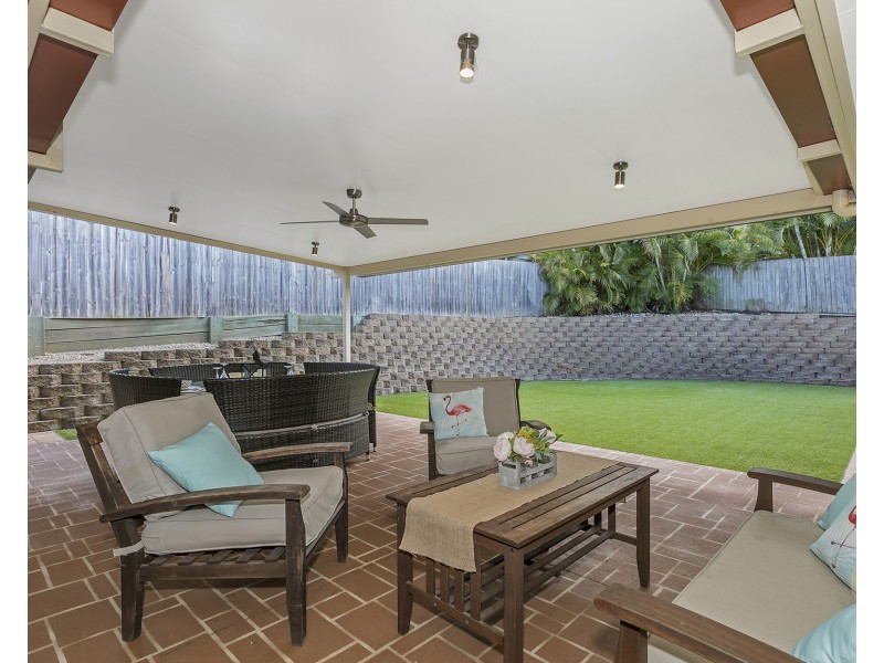 1 Melrose Place, Ferny Grove QLD 4055