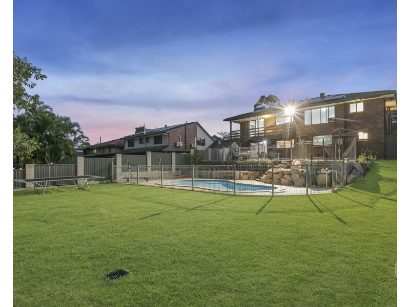 61 Corrofin Street, Ferny Grove QLD 4055